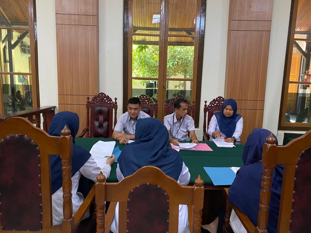 Rapat Koordinasi PPID yang membahas tentang Rapat Uji Konsekuensi Permintaan Informasi 