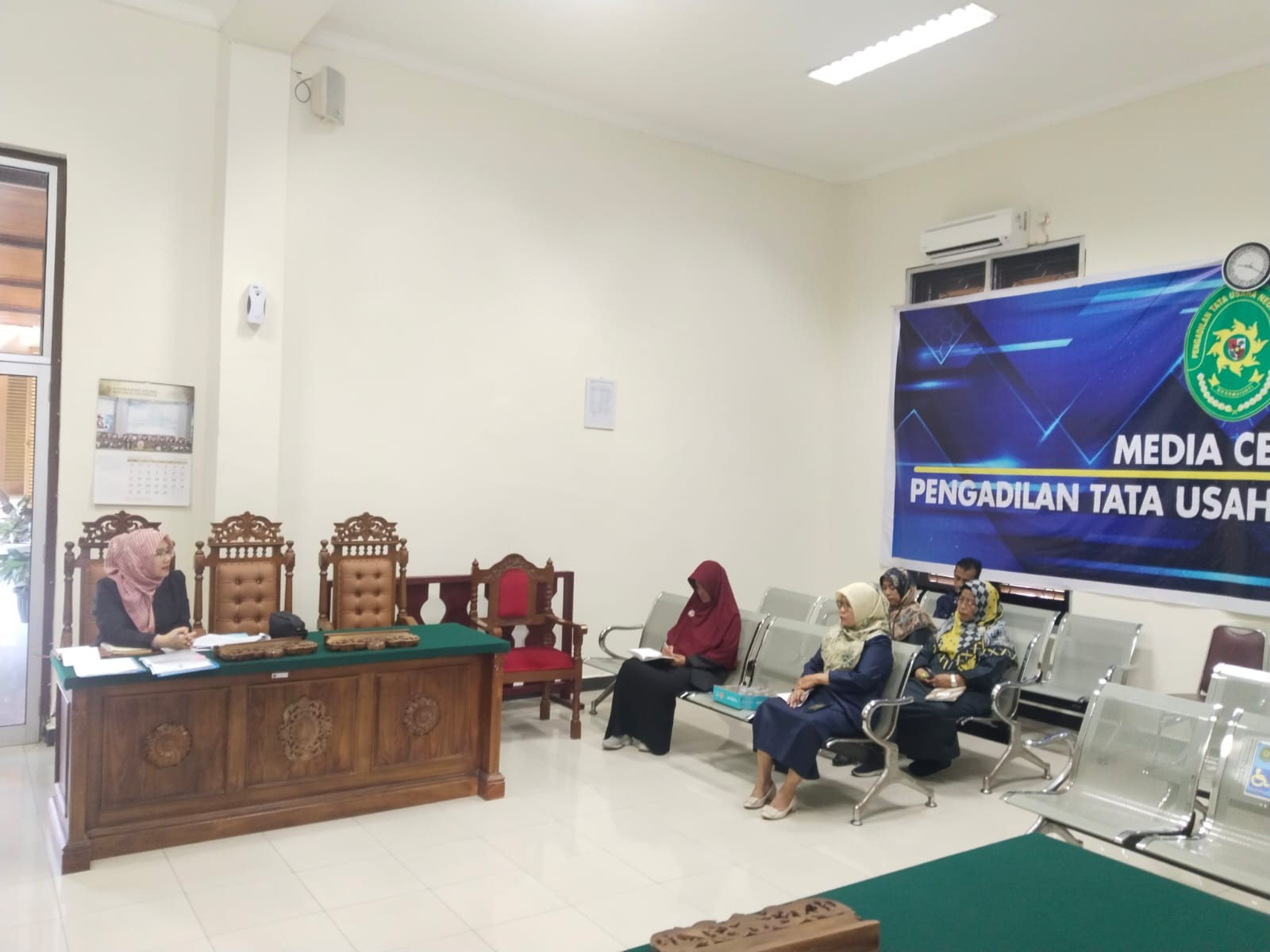 Rapat koordinasi rutin PPID dengan PPID Pelaksana dan Petugas Informasi