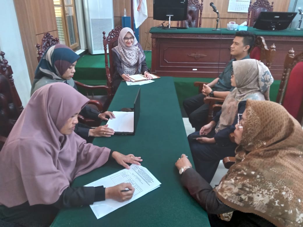 Rapat Koordinasi Rutin dan Monitoring dan Evaluasi Pelaksanaan Pelayanan Keterbukaan Informasi Publik